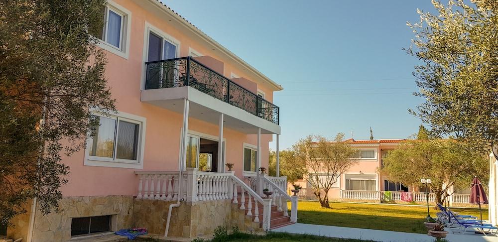 Ai Helis Resort Svoronata Exterior foto