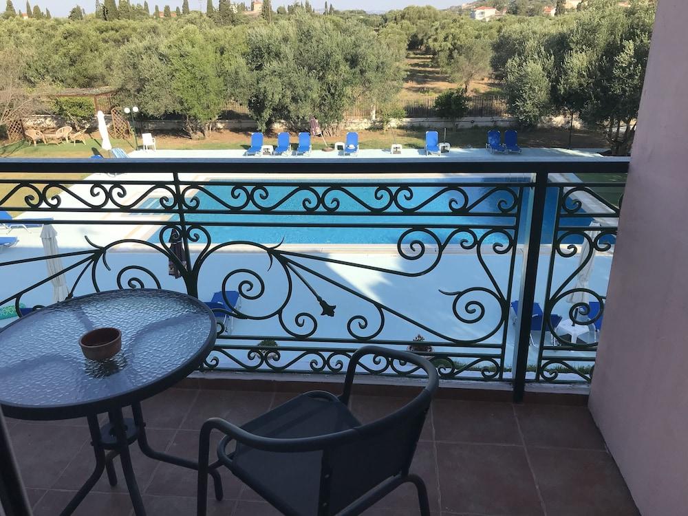 Ai Helis Resort Svoronata Exterior foto