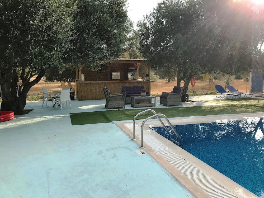 Ai Helis Resort Svoronata Exterior foto