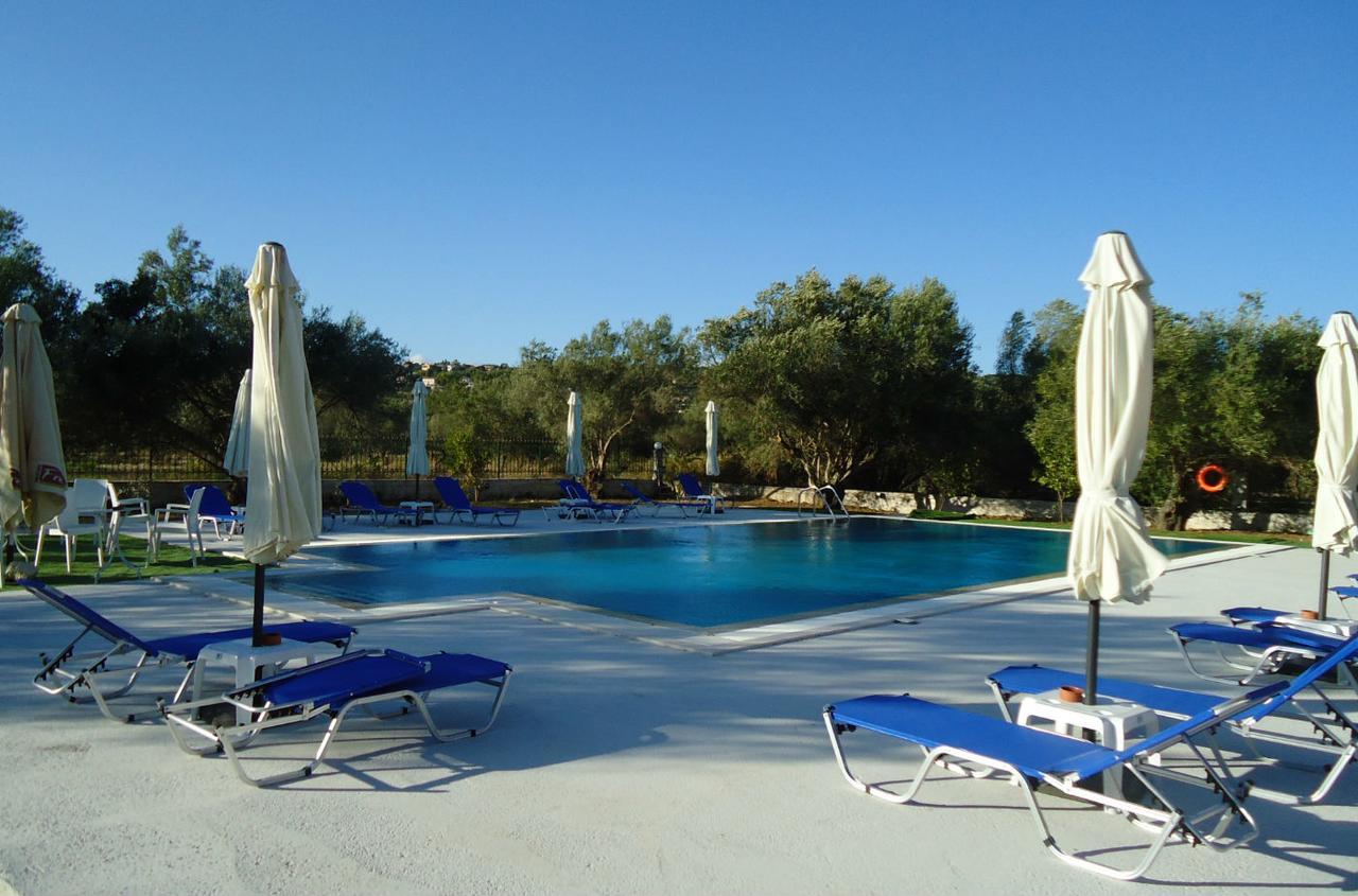 Ai Helis Resort Svoronata Exterior foto
